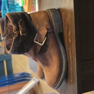 Brown White Mountain Booties